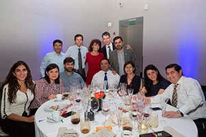 Empiece escribiendo el nombre de una imagen del sitio o introduzca la URL