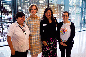 Empiece escribiendo el nombre de una imagen del sitio o introduzca la URL