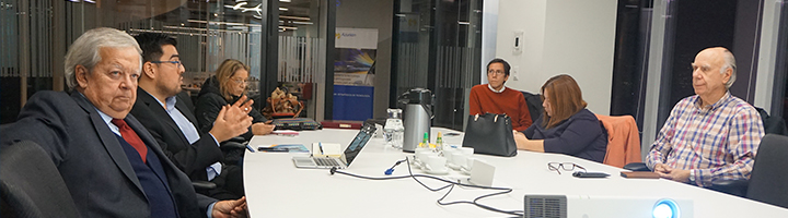 Empiece escribiendo el nombre de una imagen del sitio o introduzca la URL